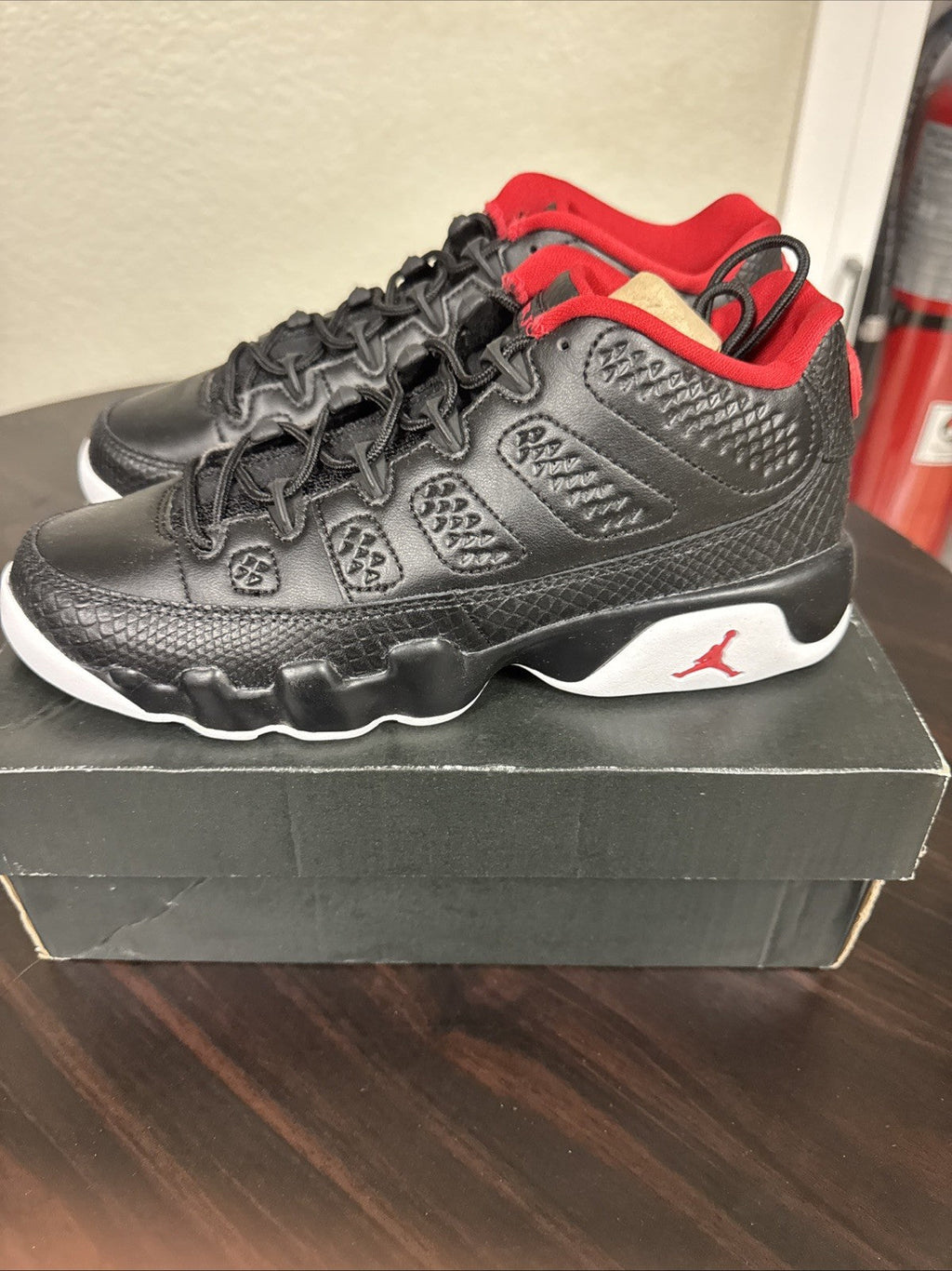 "Snakeskin" Size 5Y - Air Jordan 9 Retro Low BG - product image from the listing.