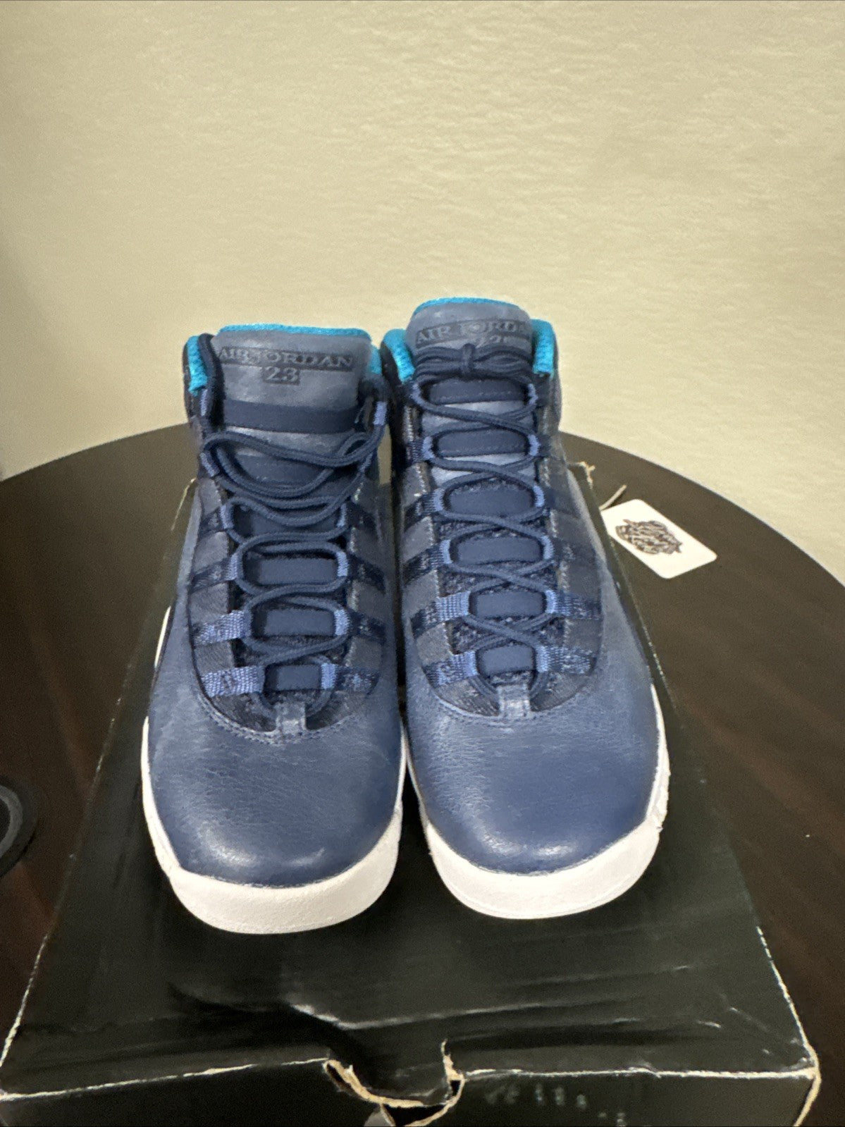 "Los Angeles" Size 5Y - Air Jordan 10 Retro GS 2016 - product image from the listing.