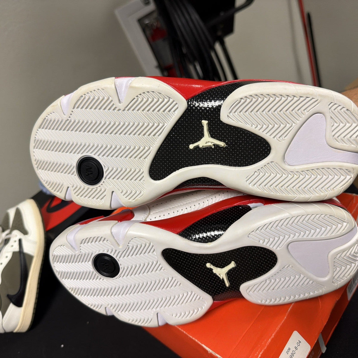 Air Jordan 14 Retro 2019 Candy Cane - Size 10.5 - product image from the listing.