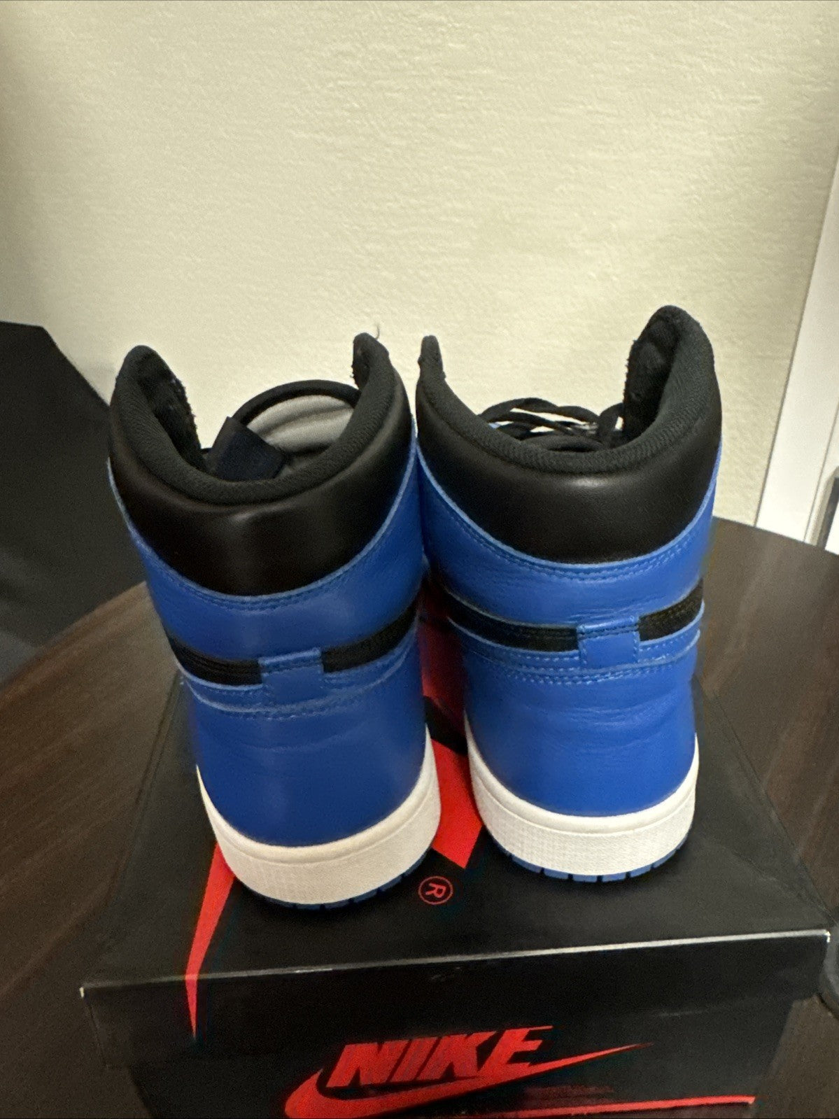Royal 2017 Retro High OG Size 12 - Air Jordan 1 - product image from the listing.