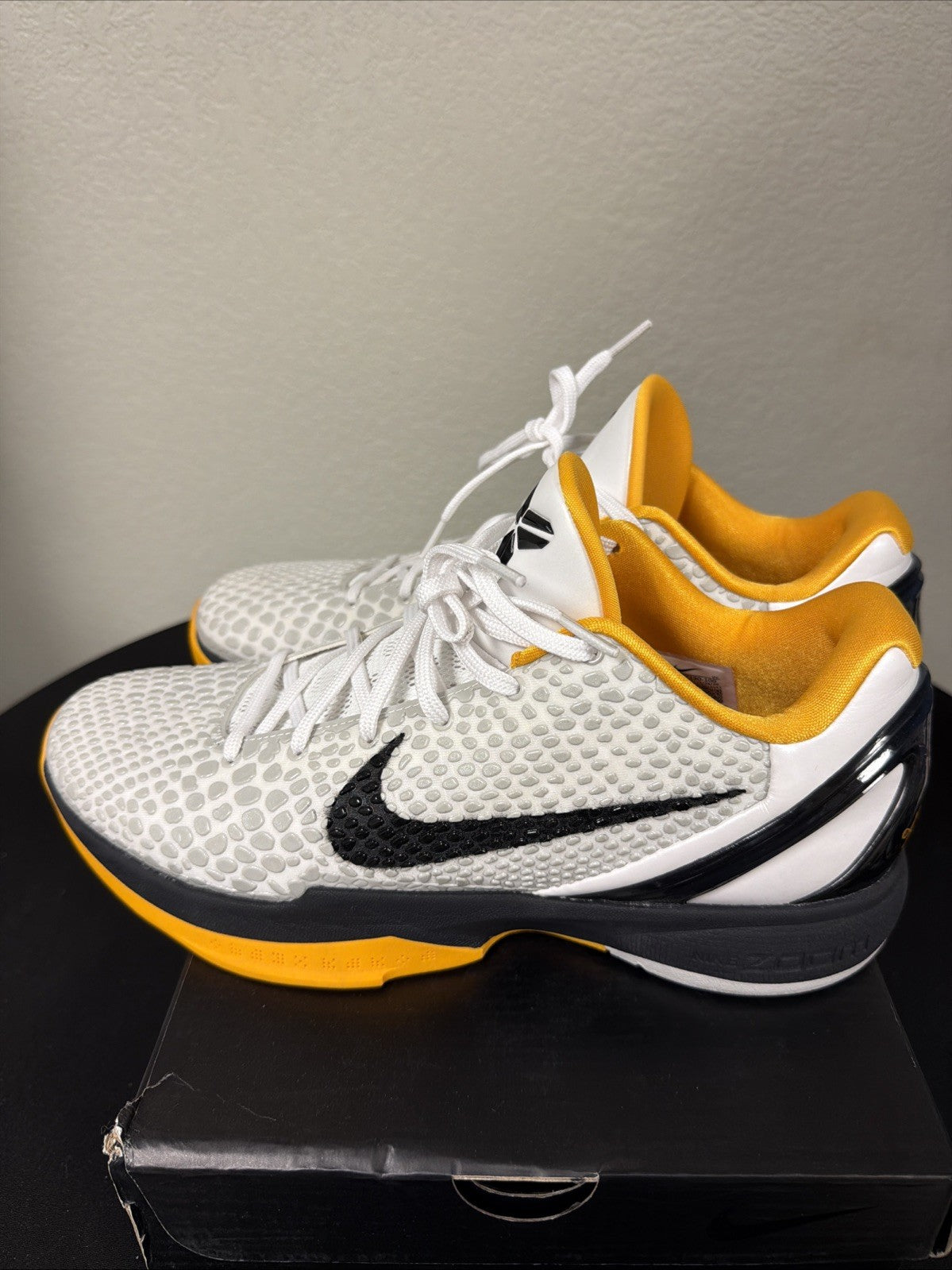 Men's Nike Kobe 6 Protro White Size 12 Del Sol 2021 CW2190-100 - product image from the listing.