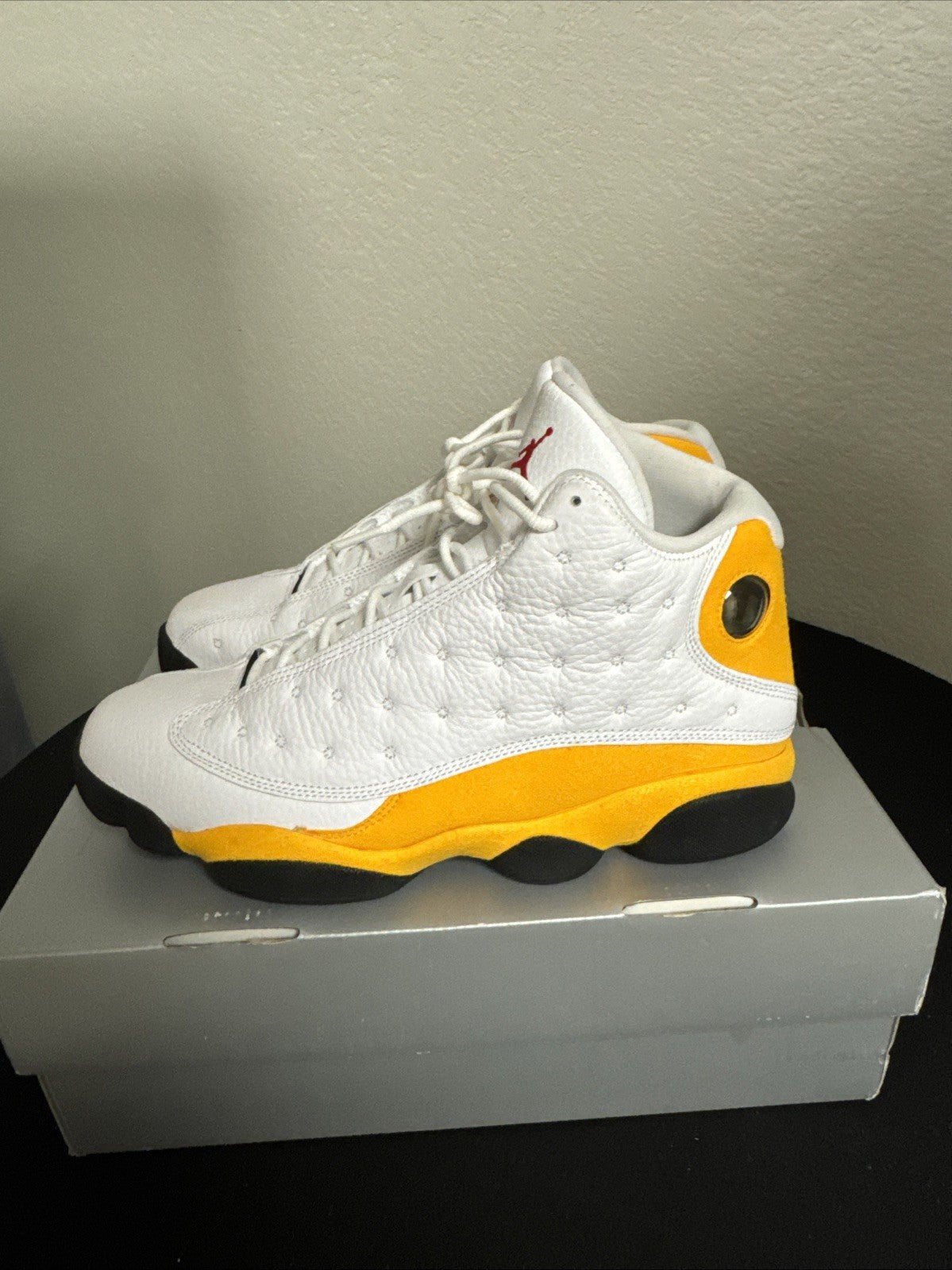 Men's Air Jordan 13 Retro University Red Yellow Size 10.5 - product image from the listing.