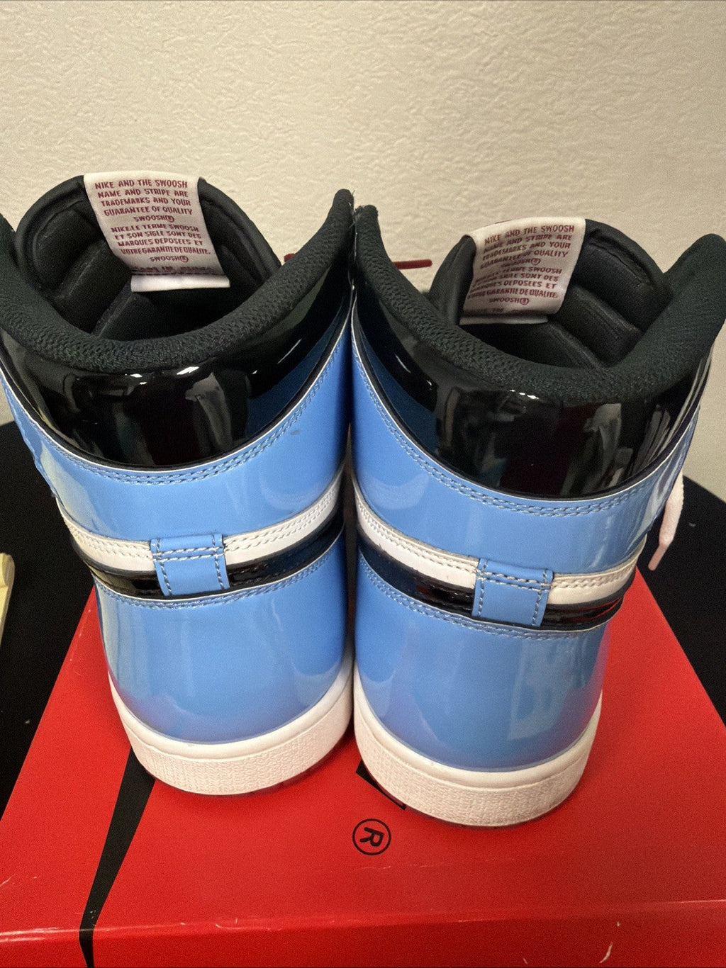 fearless size 9.5 - jordan 1 - product image from the listing.