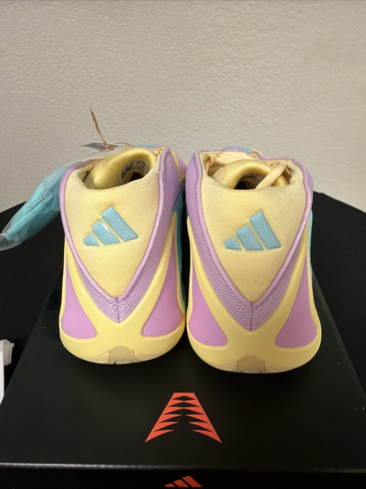 Adidas AE 2 J Easter GS Size 6 Y Anthony Edwards 2 JQ9505 Pastel NBA New In Box - product image from the listing.