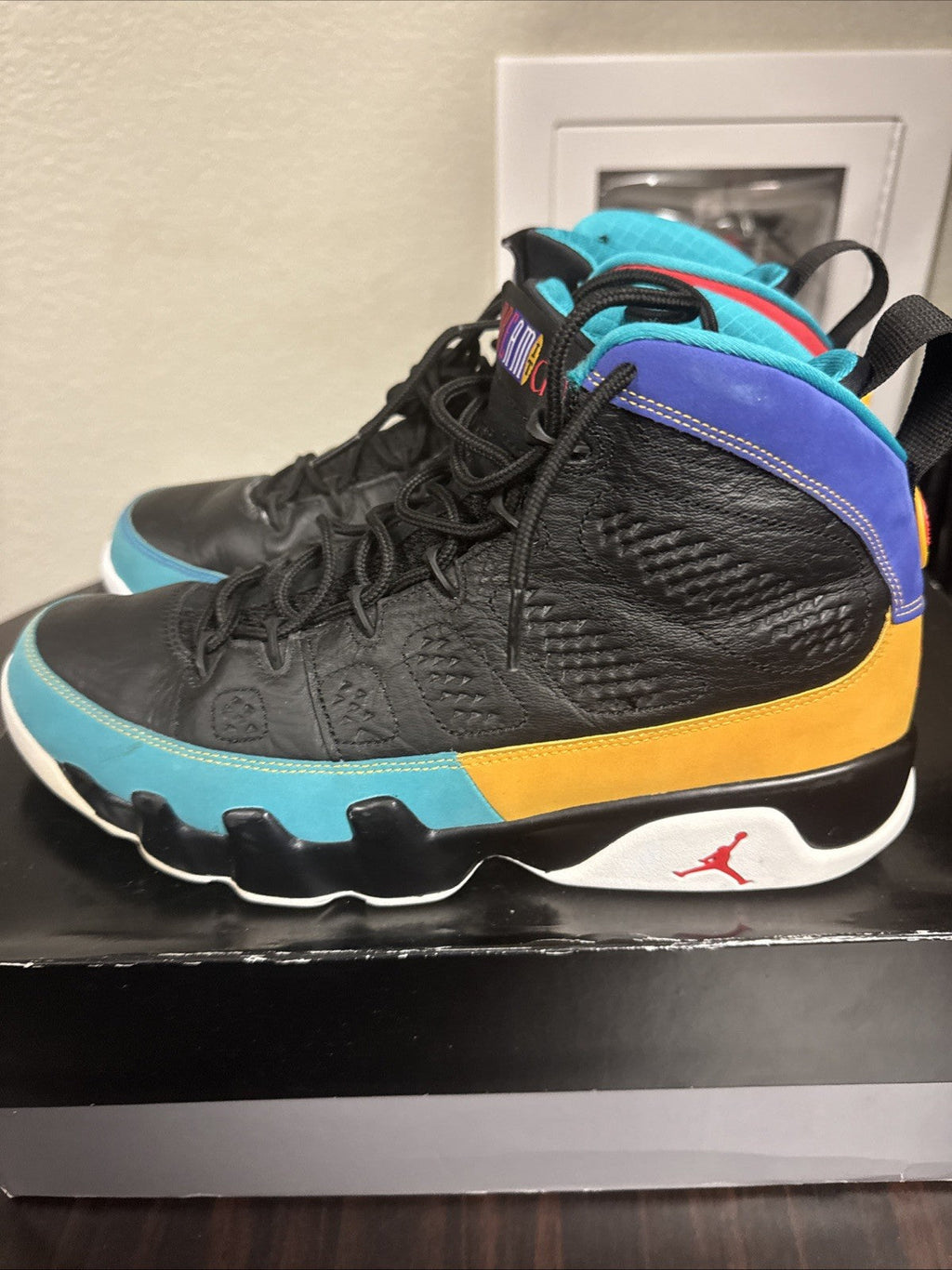 Dream It, Do It Size 10 Clean Original Box - Air Jordan 9 Retro - product image from the listing.