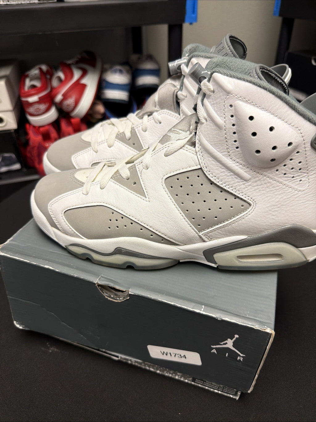 Men's NEW AUTHENTIC NIKE AIR JORDAN 6 RETRO "COOL GREY" US 9 - product image from the listing.