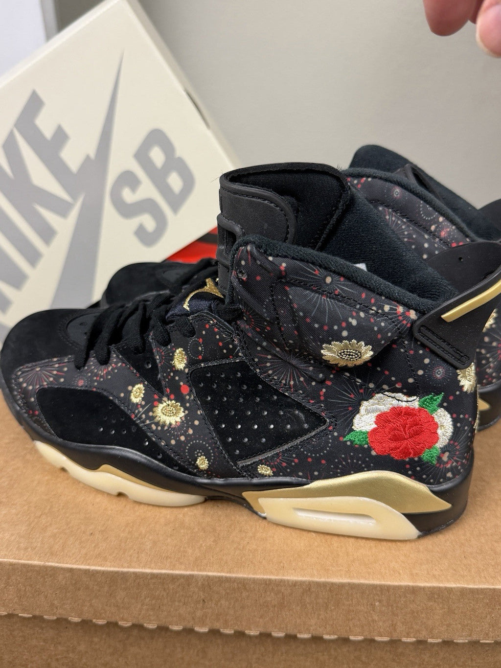 Air Jordan 6 Retro Chinese New Year - Size 8 - product image from the listing.