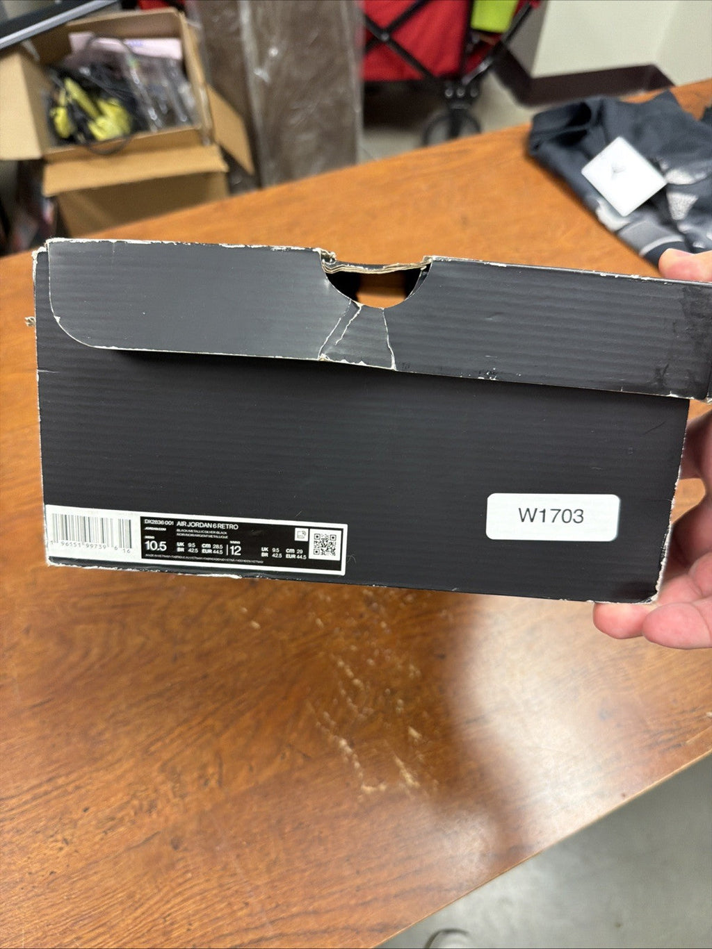 Size 10.5 Nike Air Jordan 6 Retro Chrome Black Silver Lightly Used DX2836-001 - product image from the listing.