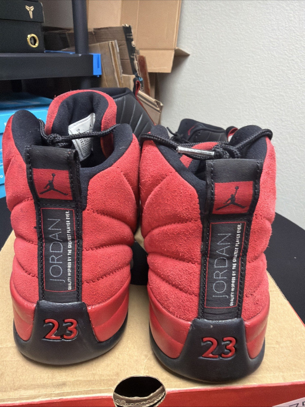 Jordan 12 Retro Reverse Flu Game 2020 - Size 9 - product image from the listing.