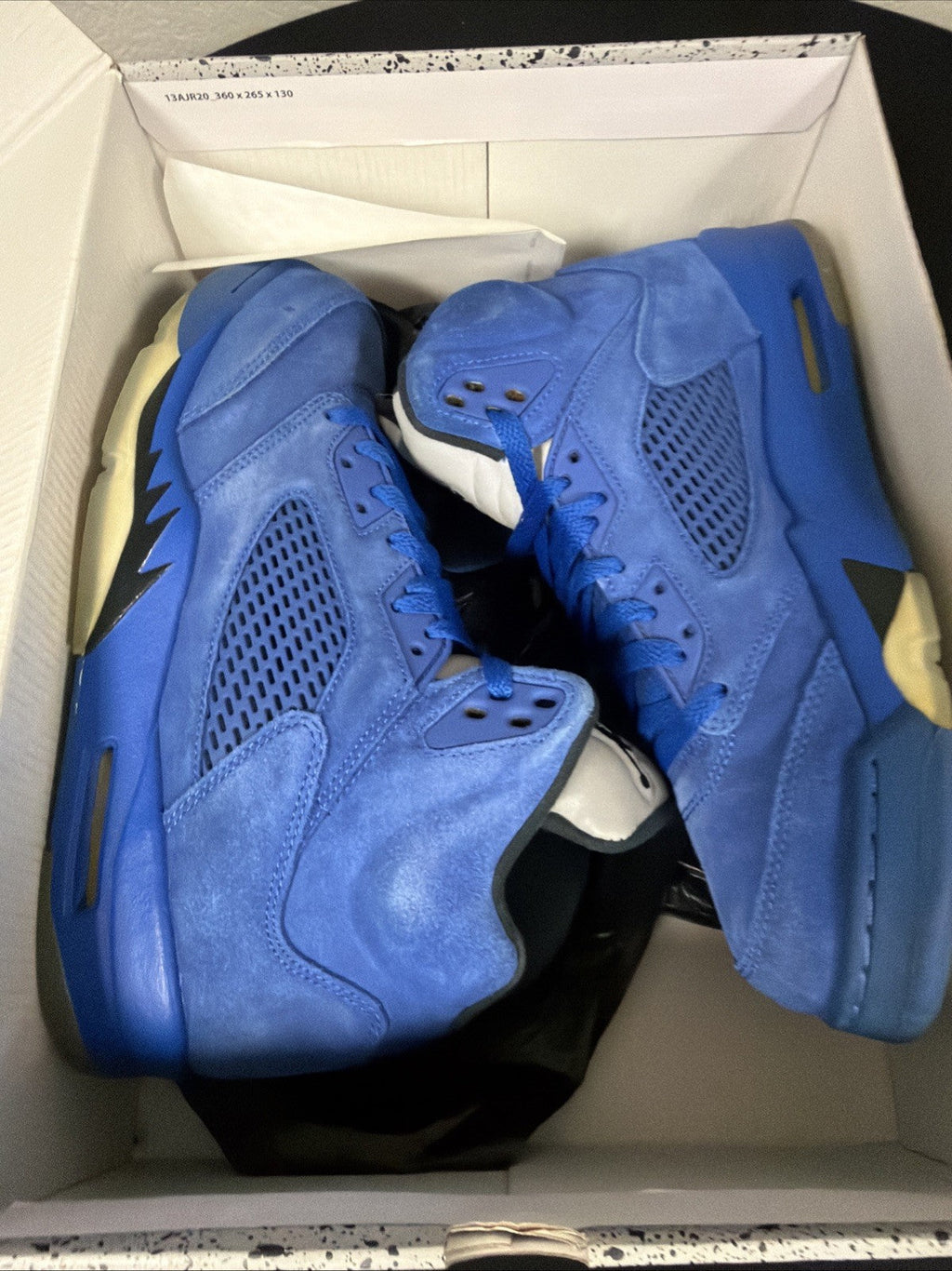 Air Jordan 5 Retro Blue Suede 136027-401 High Top Sneaker -Lace Up- - product image from the listing.