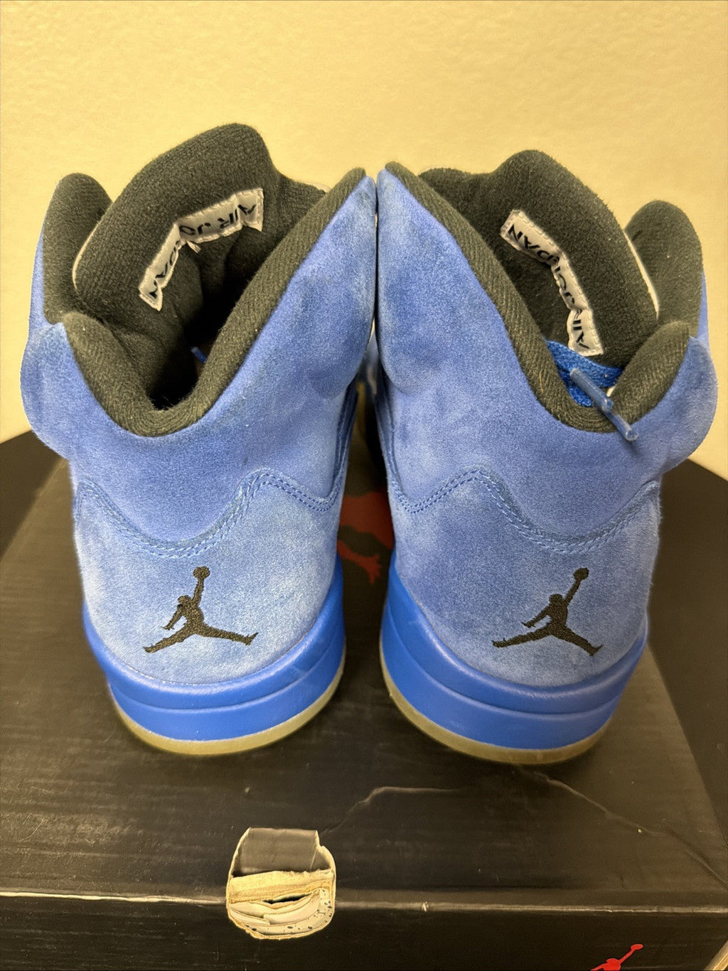 Air Jordan 5 Retro Blue Suede 136027-401 High Top Sneaker -Lace Up- - product image from the listing.