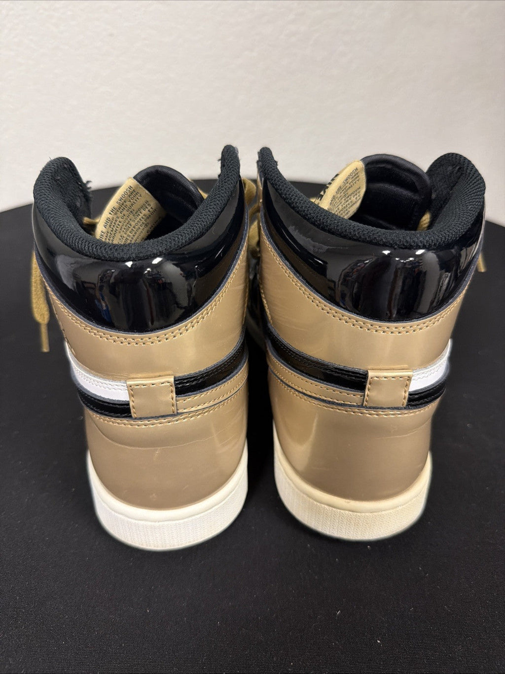 Gold Toe Size 9.5 - Jordan 1 Retro OG NRG High - product image from the listing.