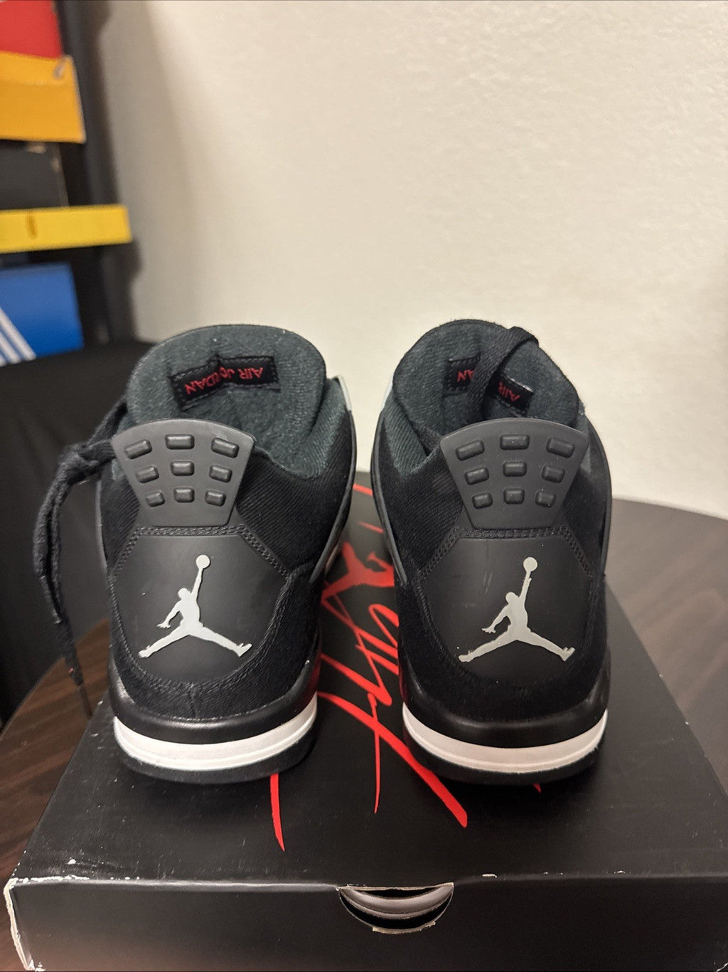 Jordan 4 Retro SE Mid Black Canvas - Size 10 - product image from the listing.