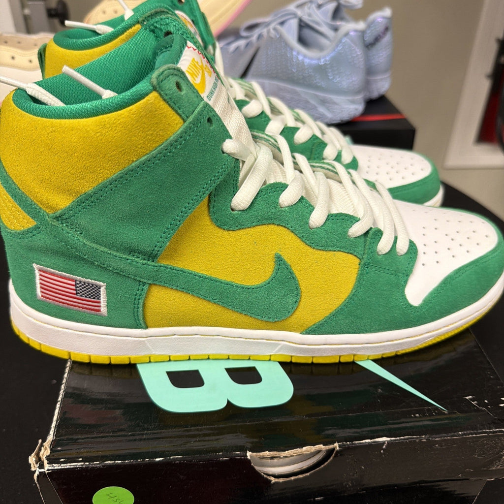 Dunk Pro SB High Oakland Athletics Size 11 305050-337 by Nike - product image from the listing.