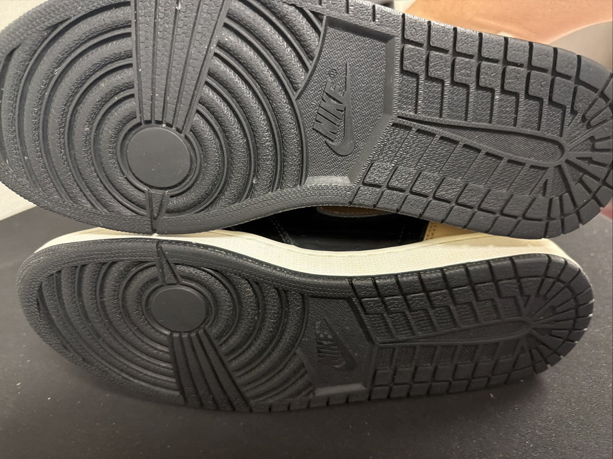Gold Toe Size 9.5 - Jordan 1 Retro OG NRG High - product image from the listing.