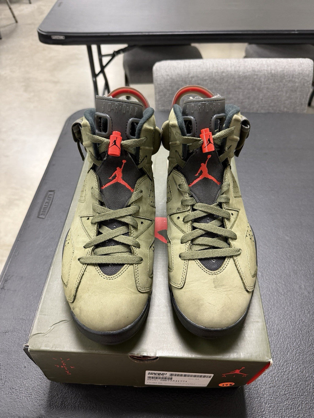 Air Jordan 6 Retro Travis Scott Olive 2019 CN1084-200 Men's Sneaker - product image from the listing.