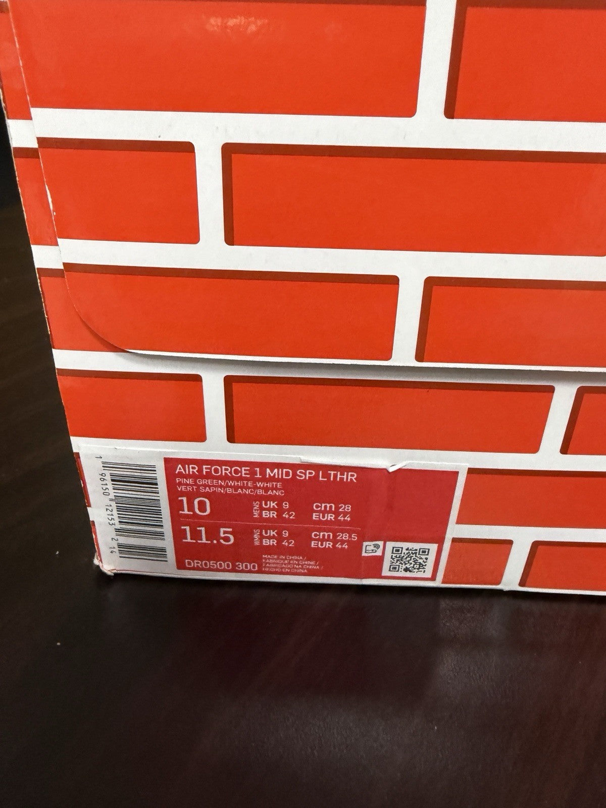 Off-White x Nike Air Force 1 SP Leather Mid Pine Green - Size 10 - product image from the listing.