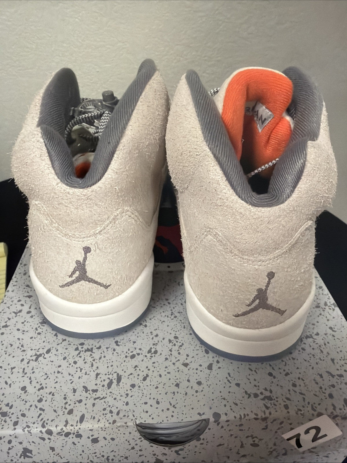 Men's Air Jordan 5 Retro SE Craft FD9222-180 10 Basketball Shoes Cream Sneakers - product image from the listing.