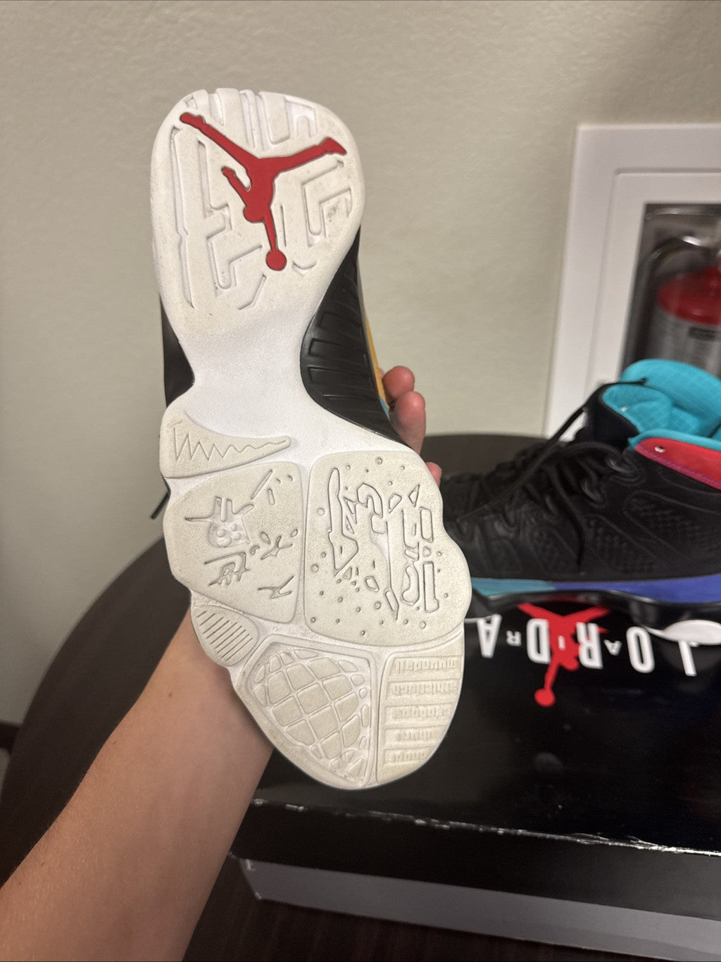 Dream It, Do It Size 10 Clean Original Box - Air Jordan 9 Retro - product image from the listing.