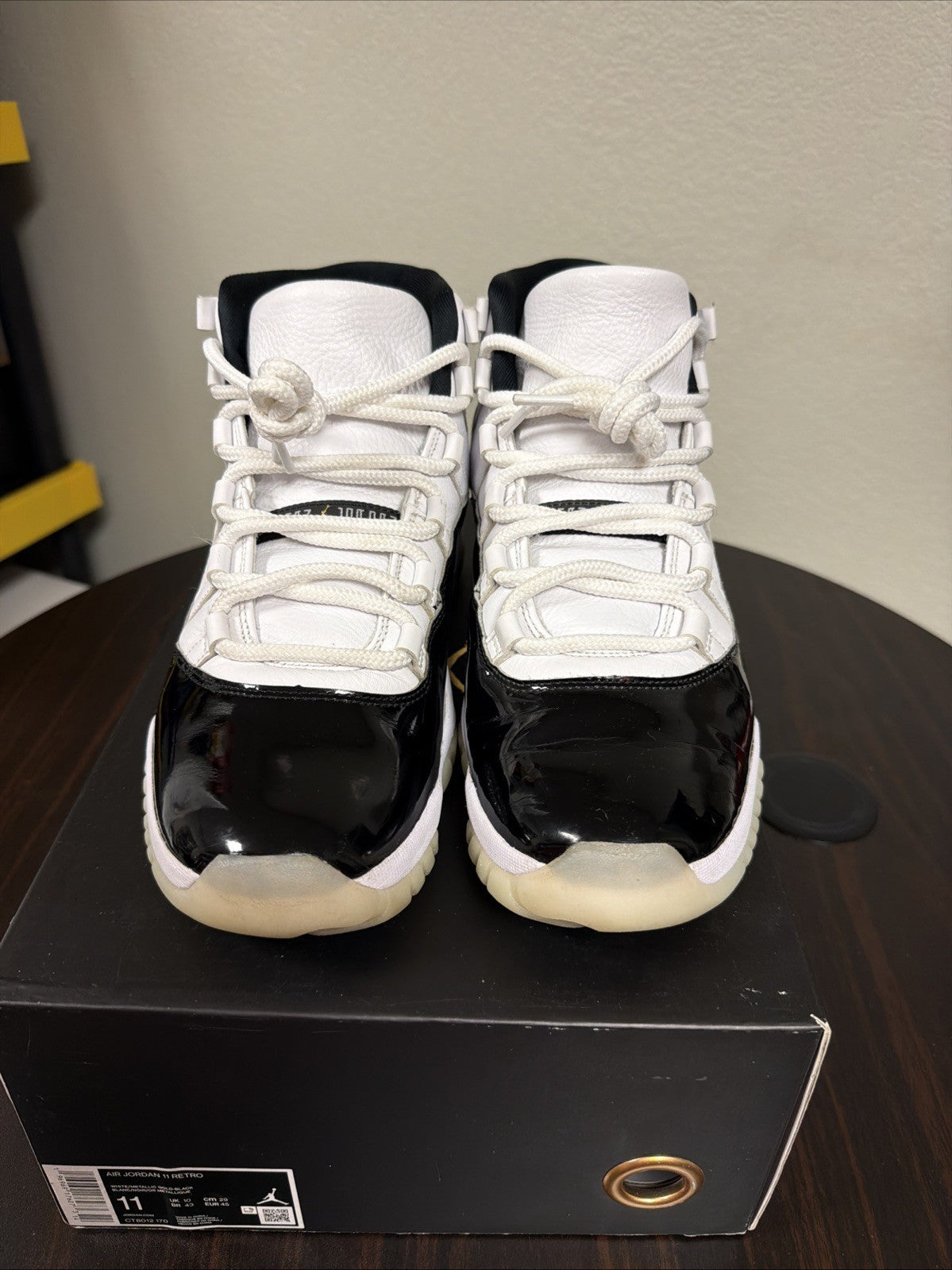 Jordan 11 Retro High Concord - Size 11 - product image from the listing.