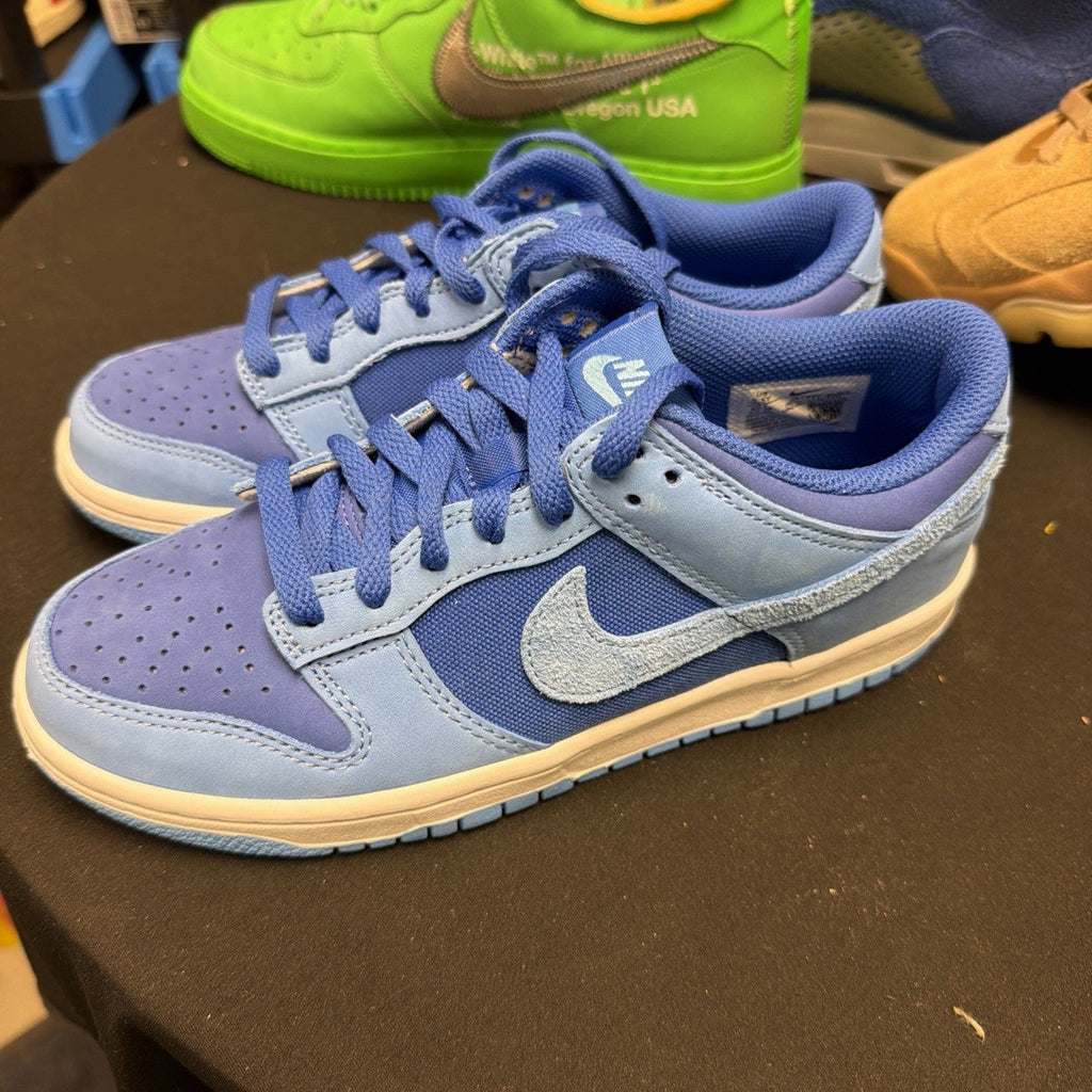 Nike Dunk Low SE Game Royal University Blue GS IB5721-400 Unisex NEW - Size 5.5 - product image from the listing.