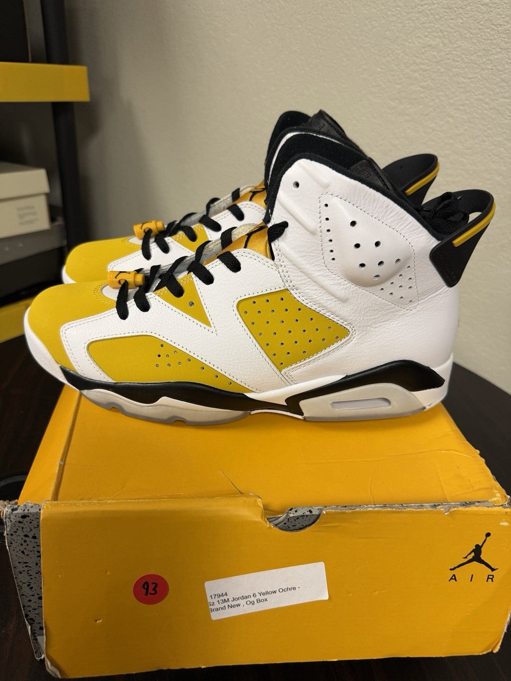 Men's Air Jordan 6 Retro 'Yellow Ochre' CT8529-170 New Authentic - product image from the listing.