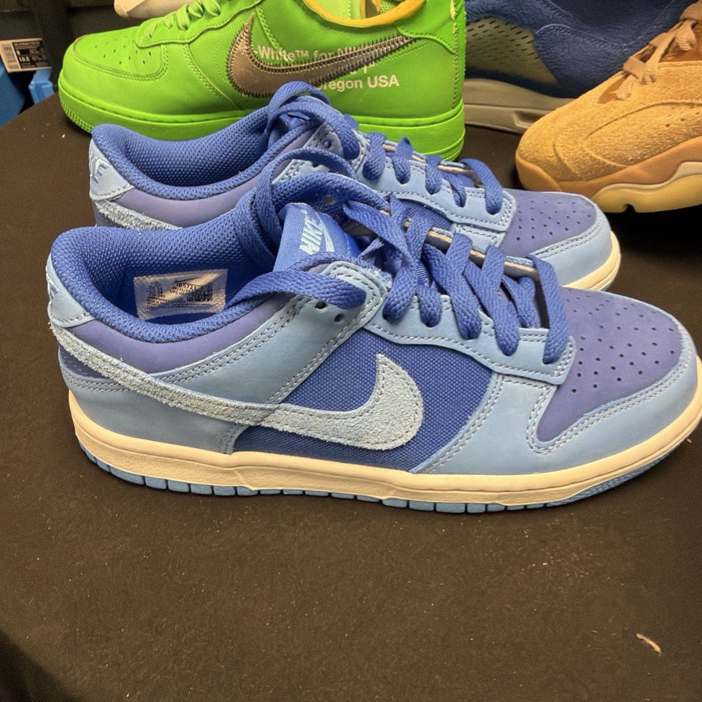 Nike Dunk Low SE Game Royal University Blue GS IB5721-400 Unisex NEW - Size 5.5 - product image from the listing.