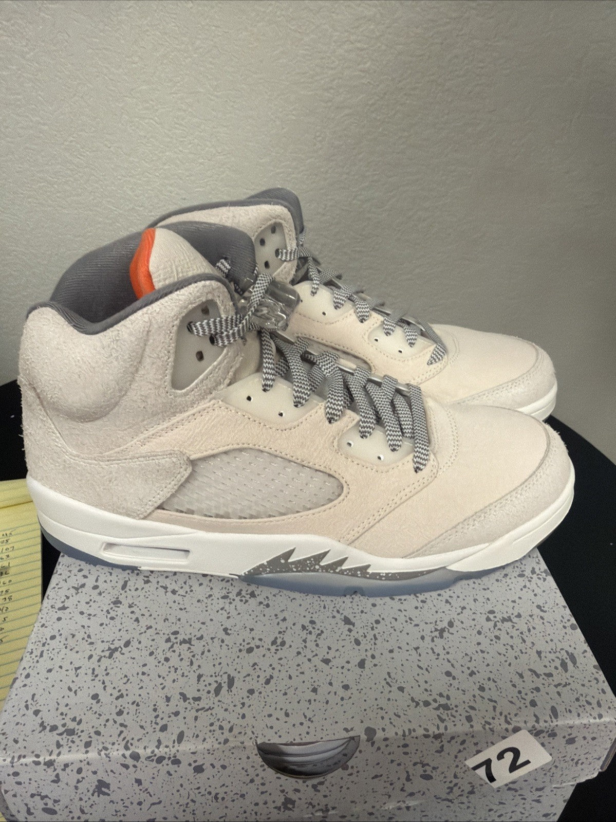 Men's Air Jordan 5 Retro SE Craft FD9222-180 10 Basketball Shoes Cream Sneakers - product image from the listing.