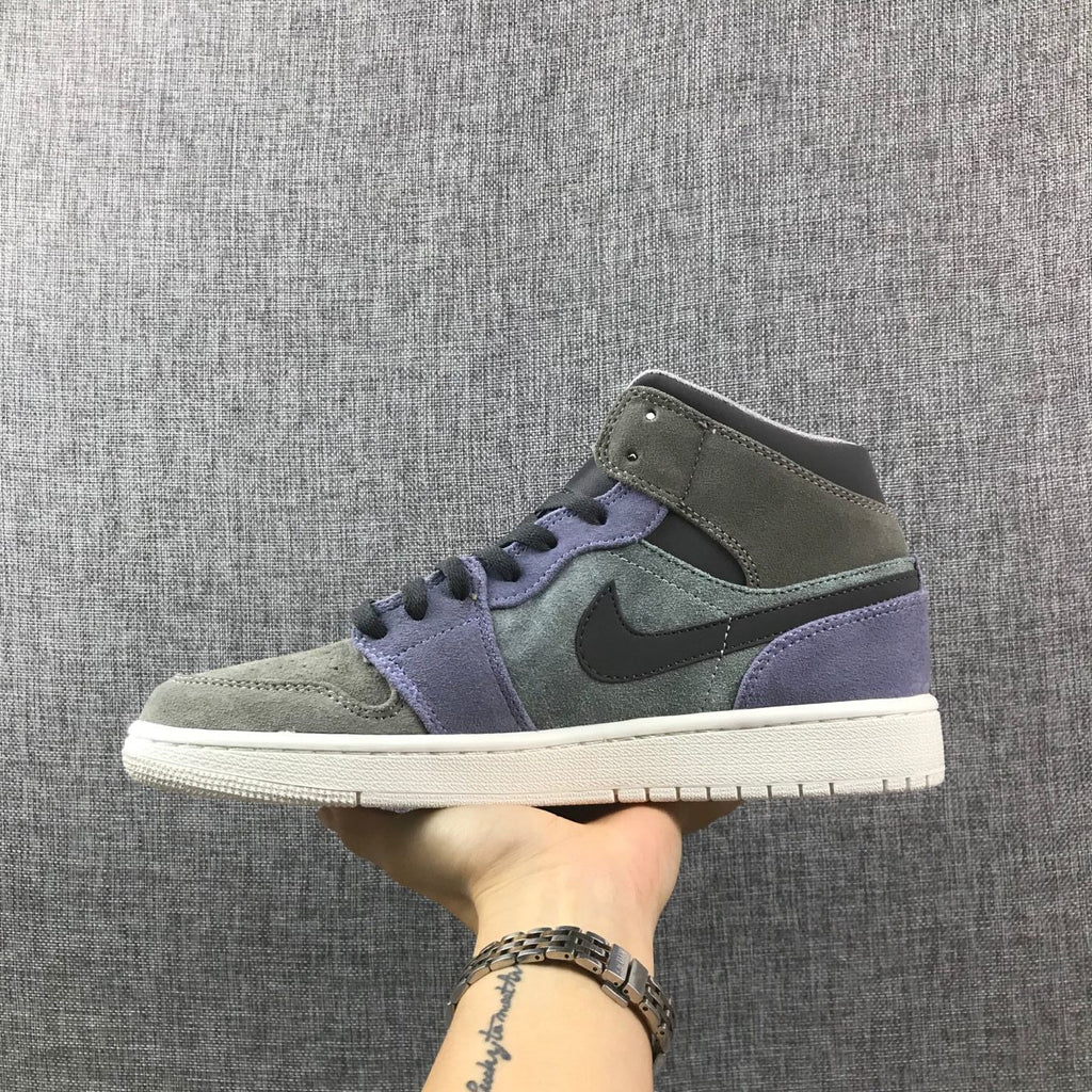 Jordan 1 Mid SE Sneakers in Grey Purple 852842-203 - product image from the listing.