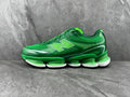 New Balance Sneakers in Green - product image from the listing.