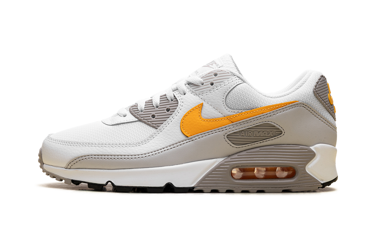 "White Laser Orange" Air Max 90 DM0029 119 - product image from the listing.