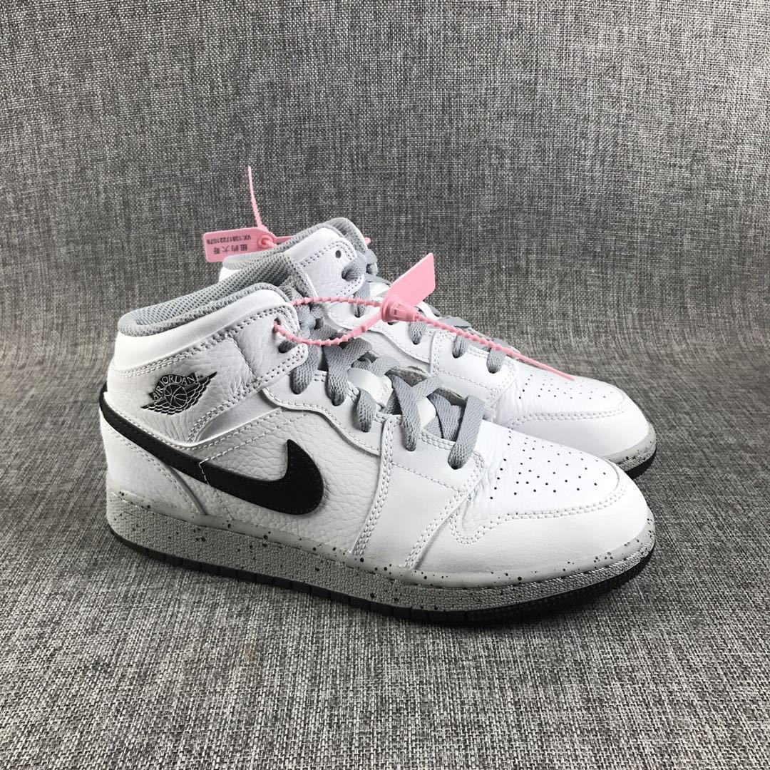 White Cement Sneakers - Jordan 1 High - product image from the listing.