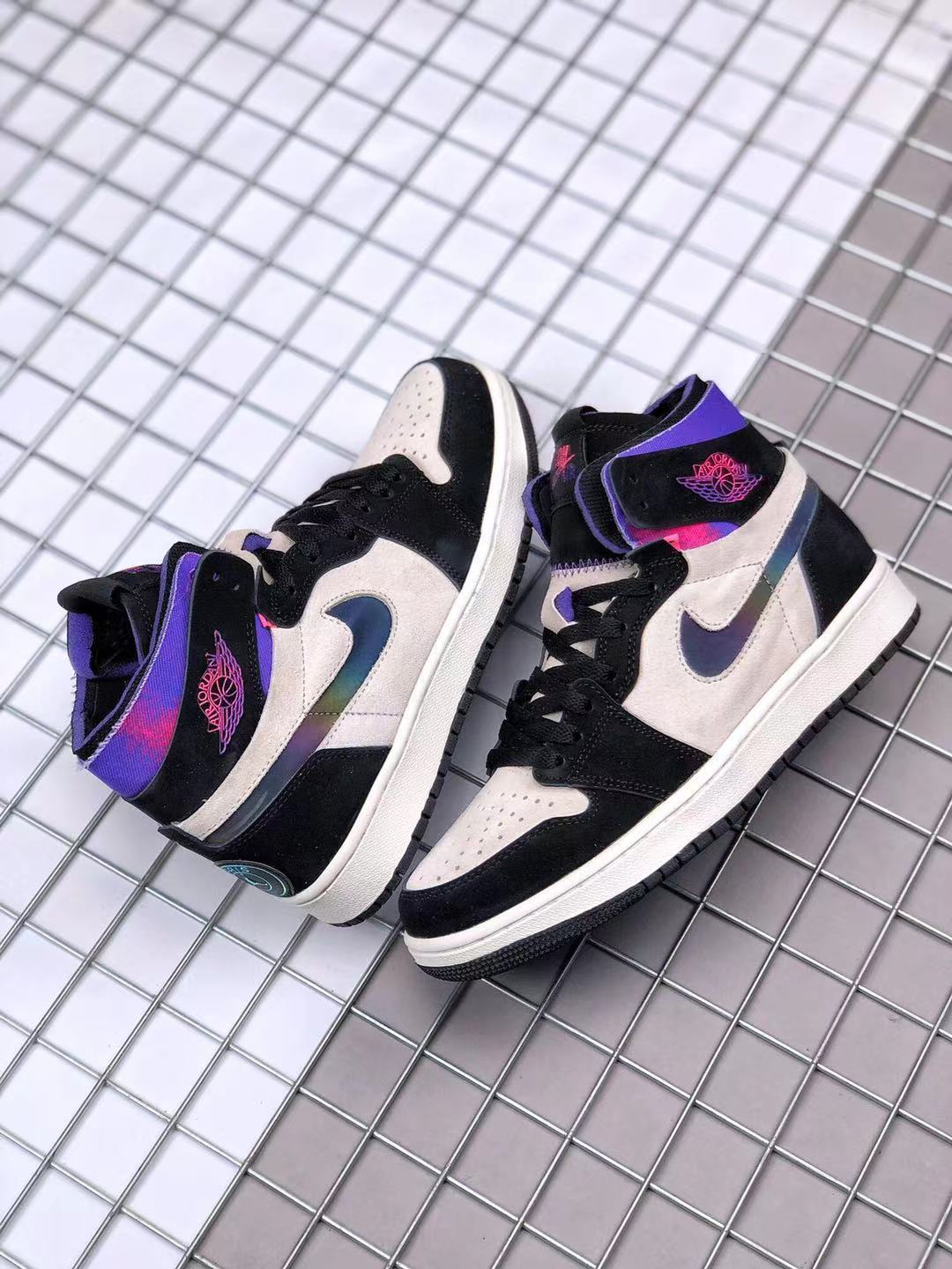 Air Jordan 1 Zoom CMFT PSG Black White Sneakers - product image from the listing.