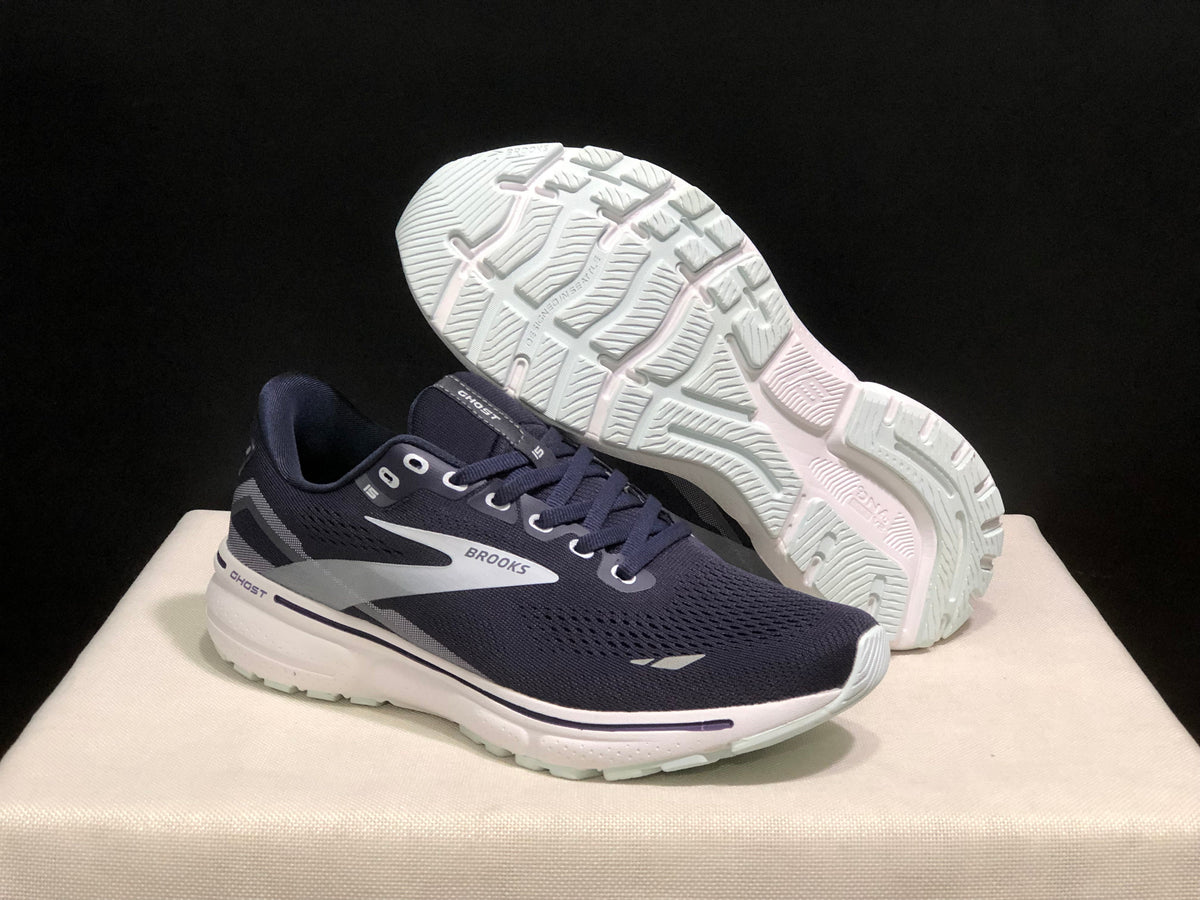 Brooks Ghost 15 Shoes for Running - product image from the listing.