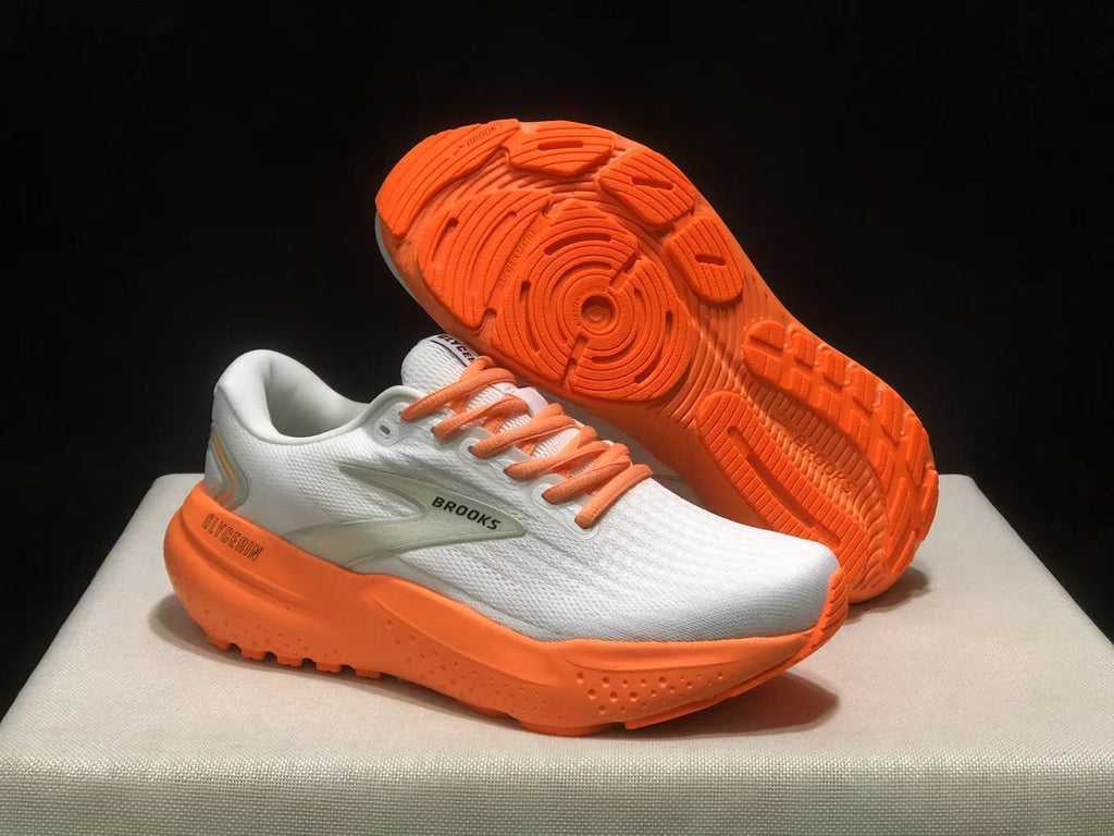 Brooks Glycerin 21 Shoes for Running - product image from the listing.