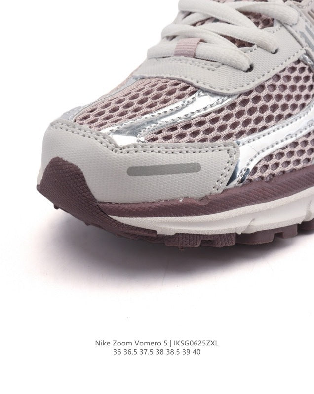 Nike Zoom Vomero 5 Sneakers in Silver Pink - product image from the listing.