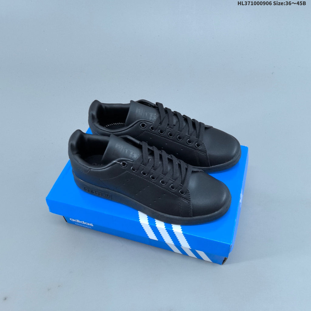 Adidas Stan Smith PF W Low-Cut Sneakers M20326 - product image from the listing.