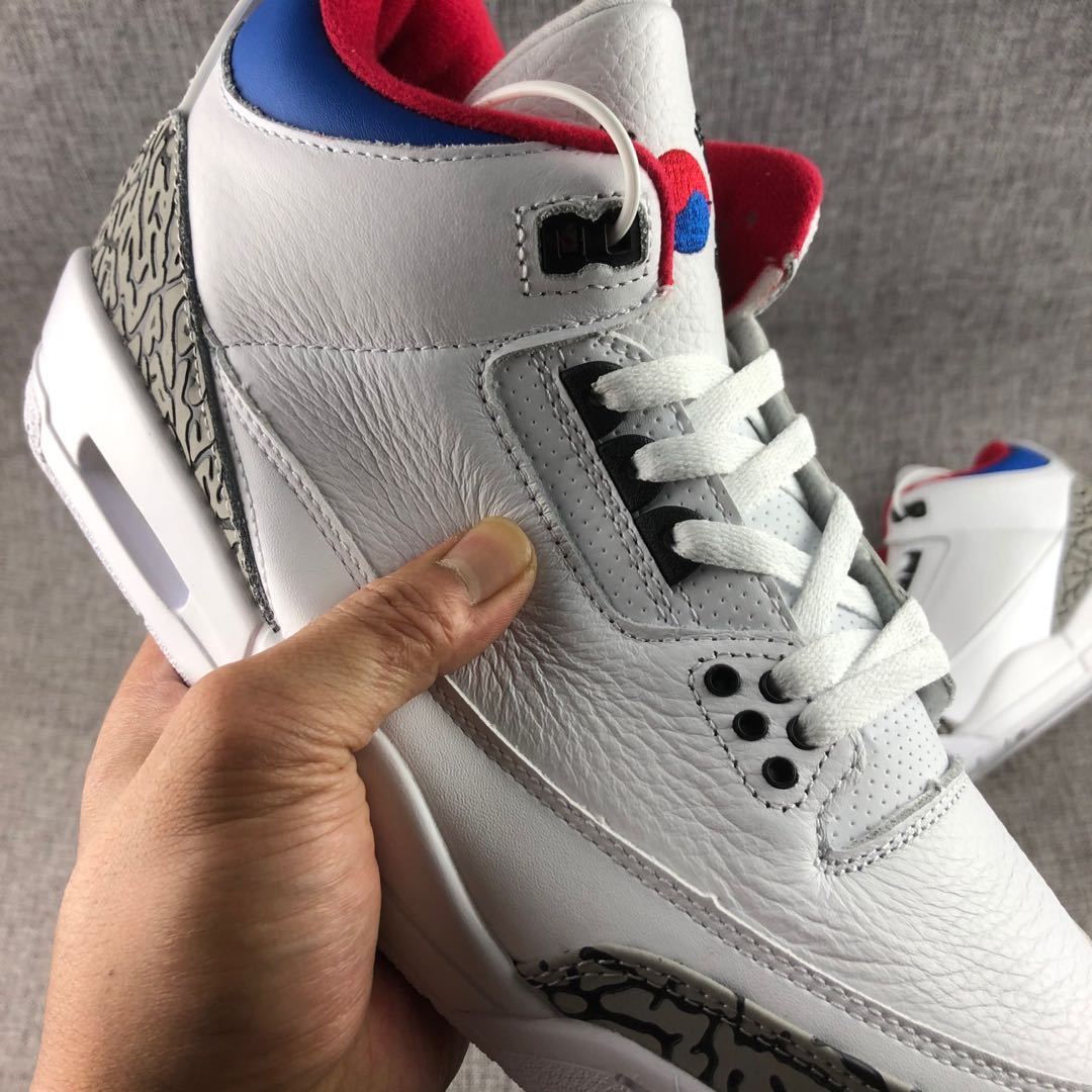 Air Jordan 3 Seoul White Blue Red AV8370-100 - product image from the listing.