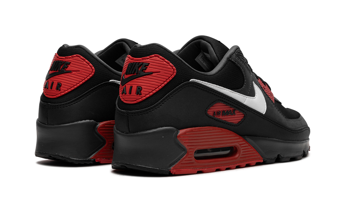 "Black / Red" Air Max 90 FB9658 001 - product image from the listing.