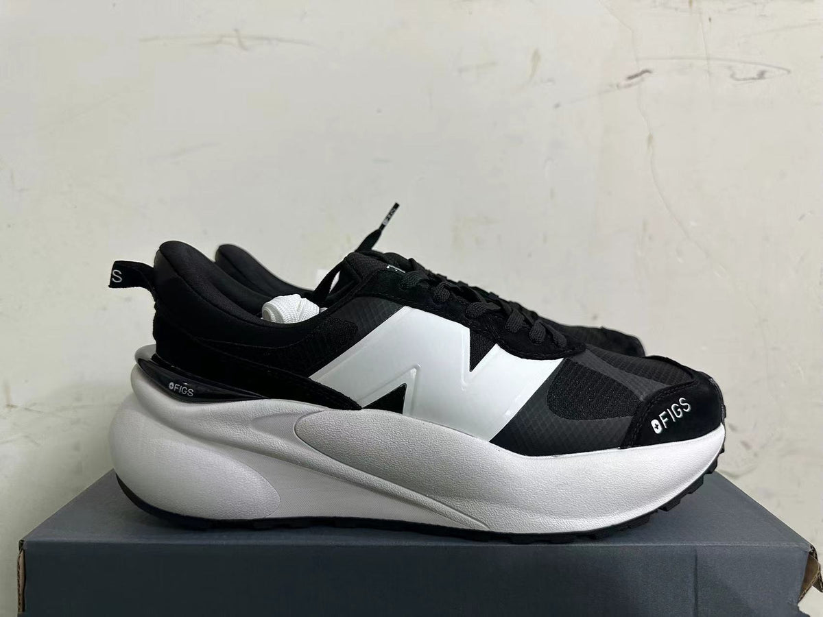 New Balance 3447 Sneakers in Black and White - product image from the listing.