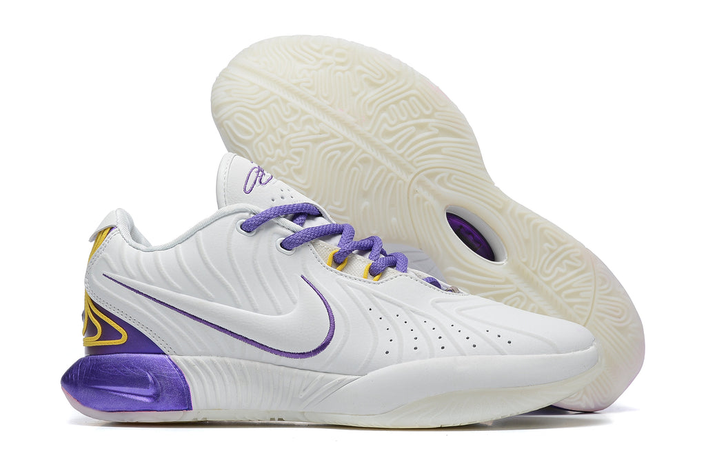 Nike 870 Basketball Footwear - product image from the listing.