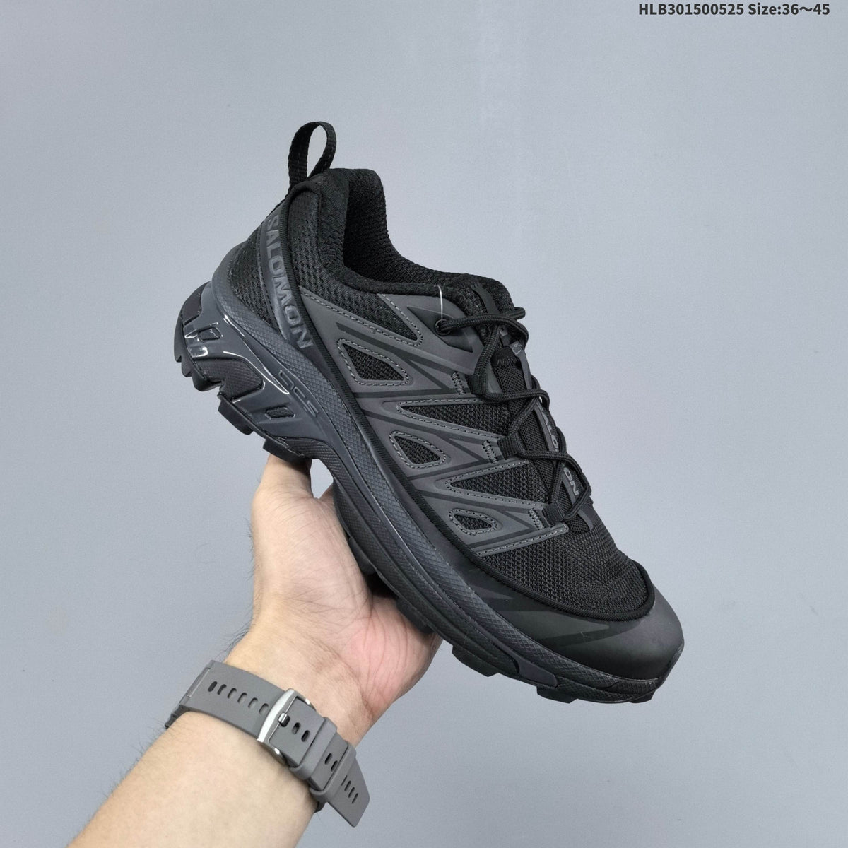 Salomon XT-6 Expanse Outdoor Trainers - product image from the listing.