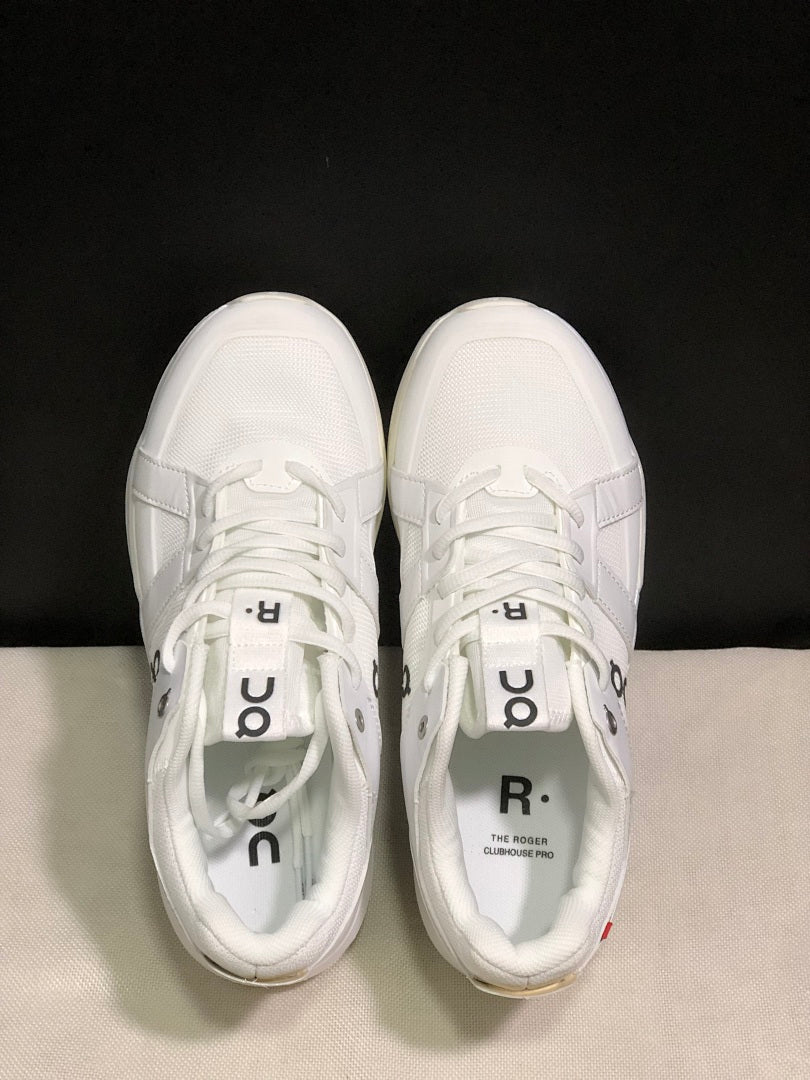 On The Roger Clubhouse Pro Sneakers in White - product image from the listing.