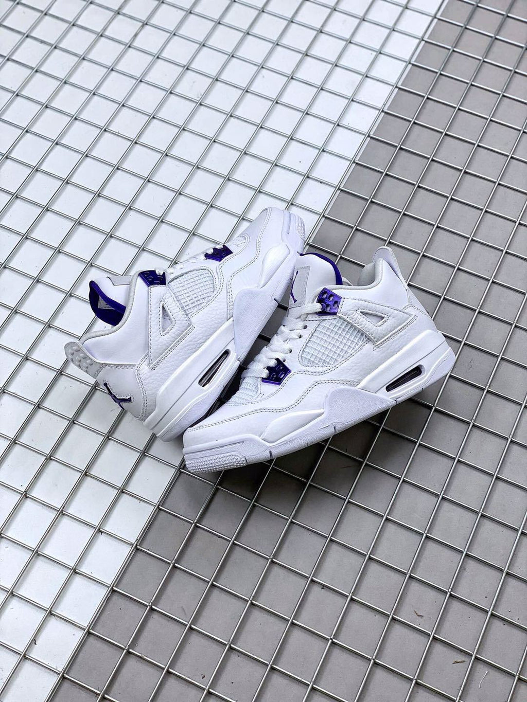 Air Jordan 4 Court Purple White and Purple Sneakers - product image from the listing.