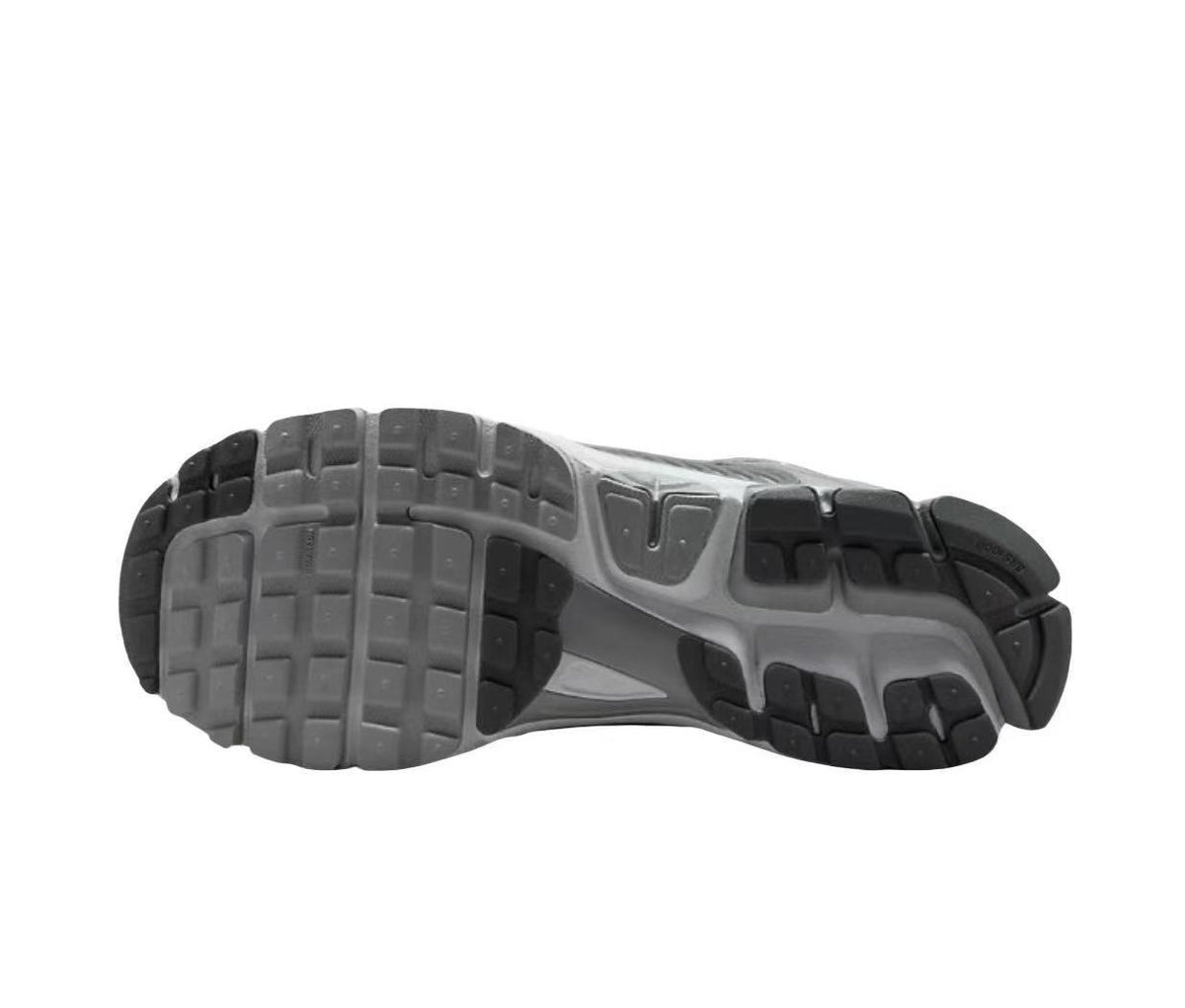 Nike Air Zoom Spiridon Cage 2 Sneakers in Gray - product image from the listing.