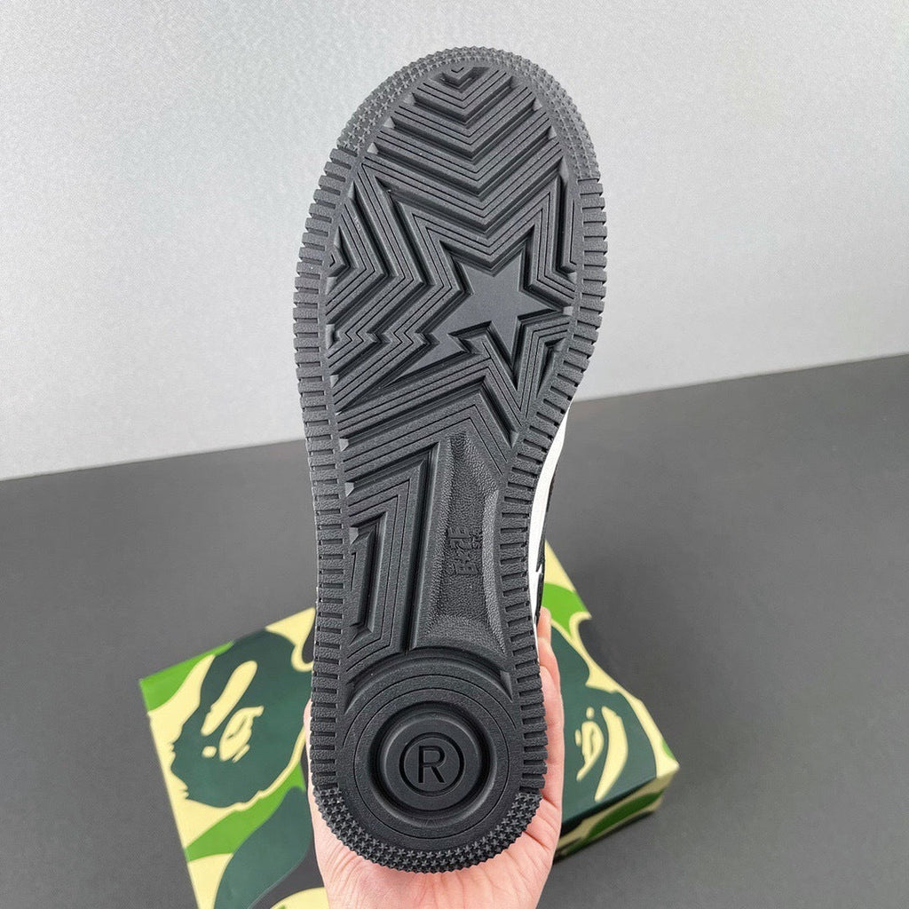 BAPE STA Low Sneakers in Black and White 1H70-191-001 - product image from the listing.