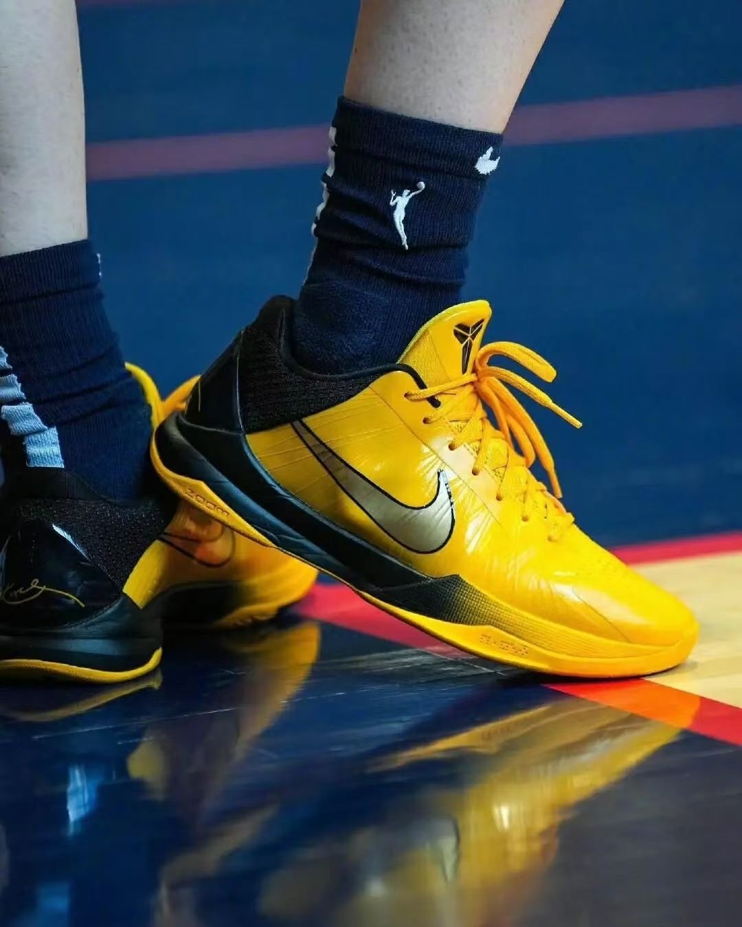 Yellow and Black Nike Kobe 5 Basketball Shoes - product image from the listing.