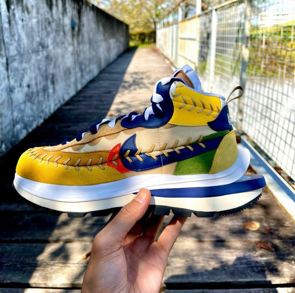 Nike VaporWaffle x sacai x Jean Paul Gaultier Trainers DH9186-200 - product image from the listing.