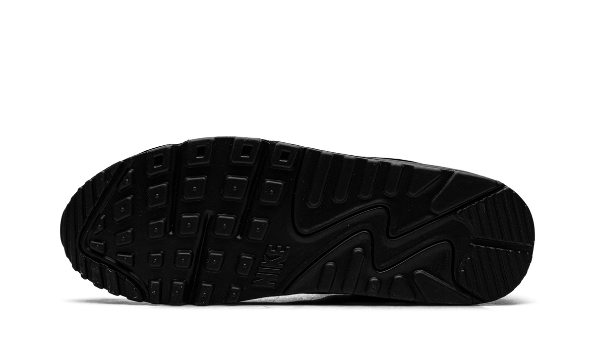 "Black Green Strike" Air Max 90 DM0029 015 - product image from the listing.