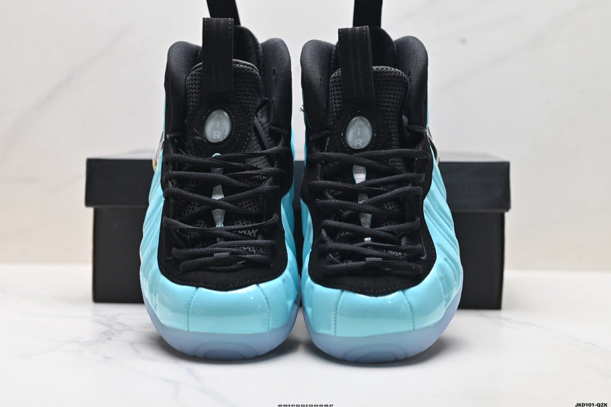 Nike Air Foamposite One Penny Hardaway in Black Light Blue - product image from the listing.